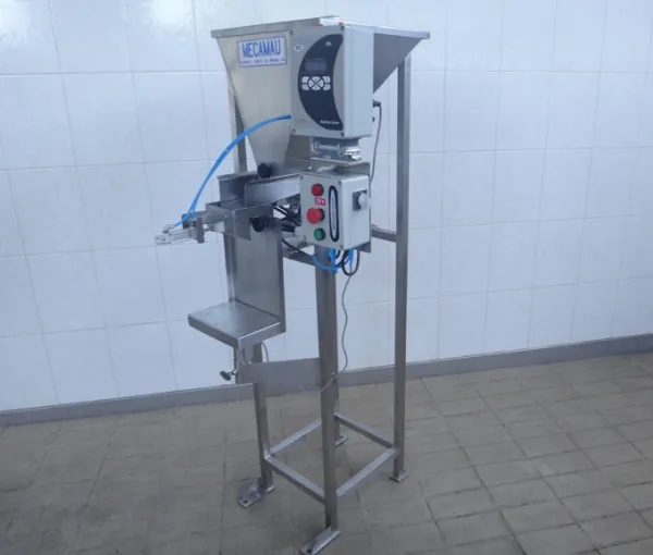 Dosadora tipo Vibratória com Balança e Silo